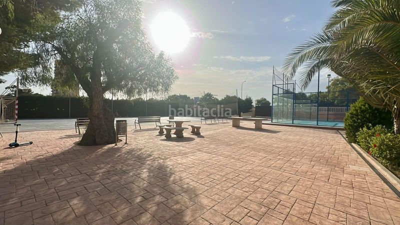 Foto 141e4cd2-7ea0-4152-85e9-54d23e00bb14. Ground floor with pool in Playa Muchavista Campello (el)