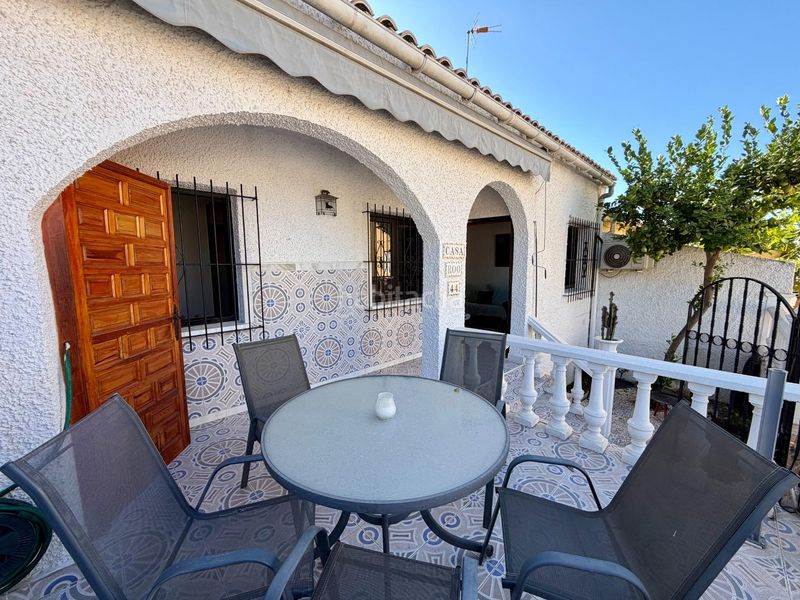Foto 44595f82-367d-4877-96d5-66456c060353. Casa a San Fulgencio