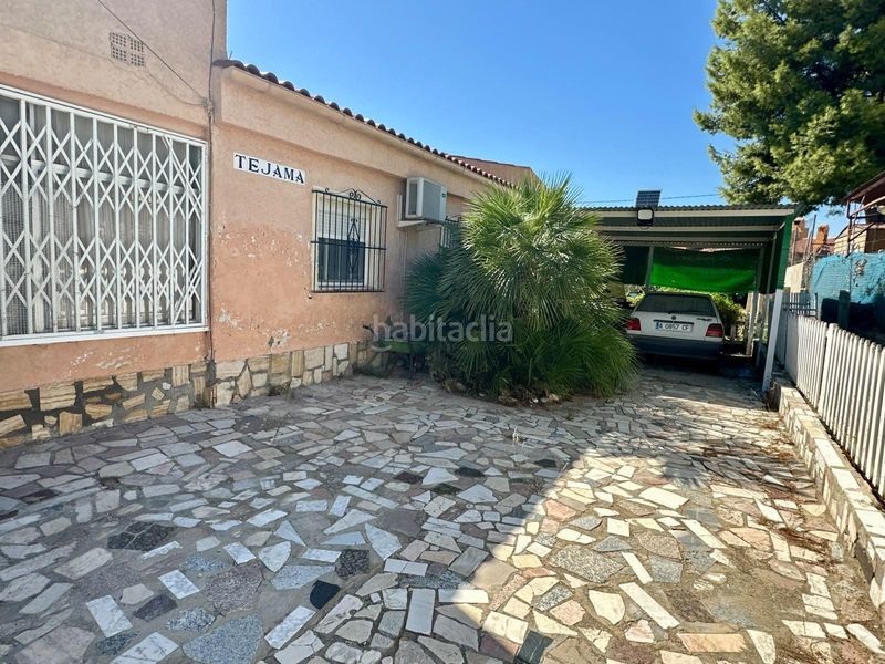 Foto fb908454-804c-4532-a1e0-357276b262ea. Xalet amb aparcament piscina a Busot