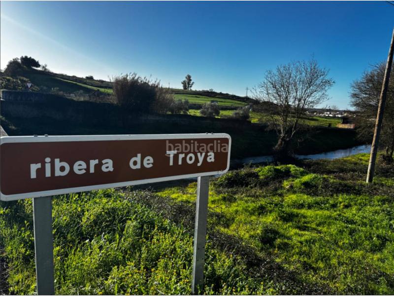 Foto c45d95c1-e983-47eb-81b8-a235233ae012. Terreno residencial roca de la sierra en Norte Mérida