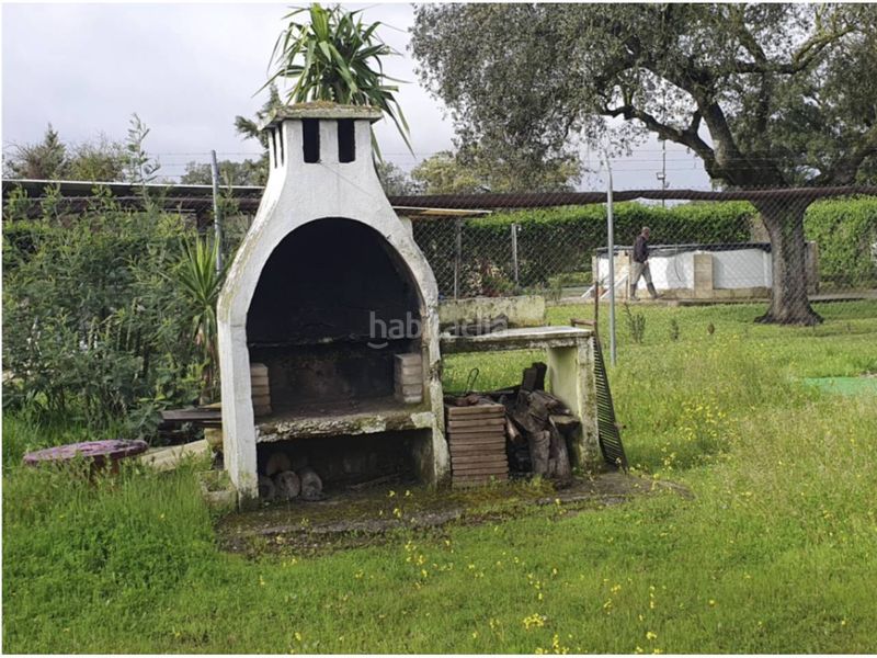 Foto a3b501f4-3eb2-47b5-acf9-cfe7e89abd72. Terreny residencial a pedanías de Badajoz Badajoz