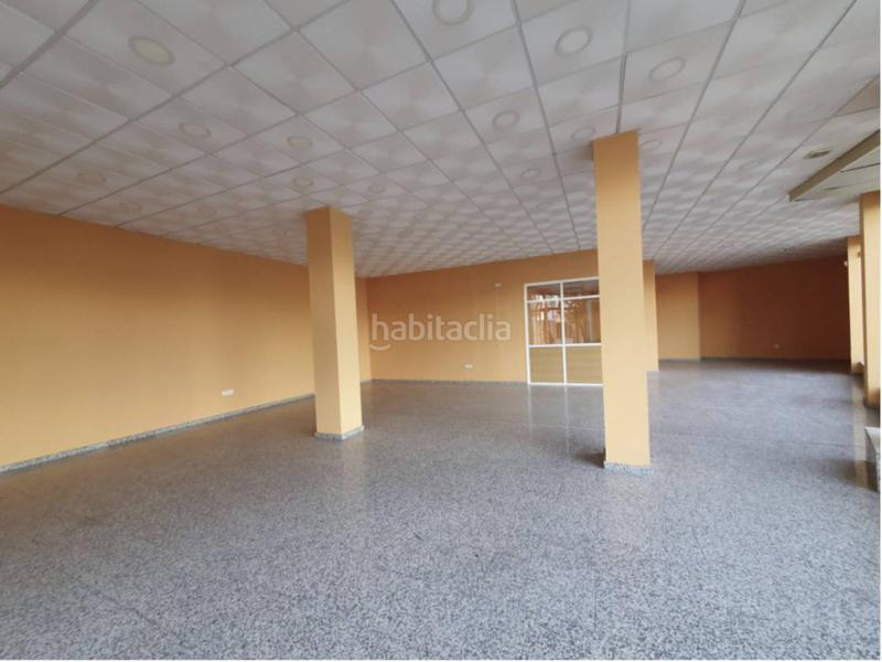 Foto e19aad0c-f05e-4d10-9c33-acb07438c59e. Lloguer edifici a Avenida Elvas Badajoz