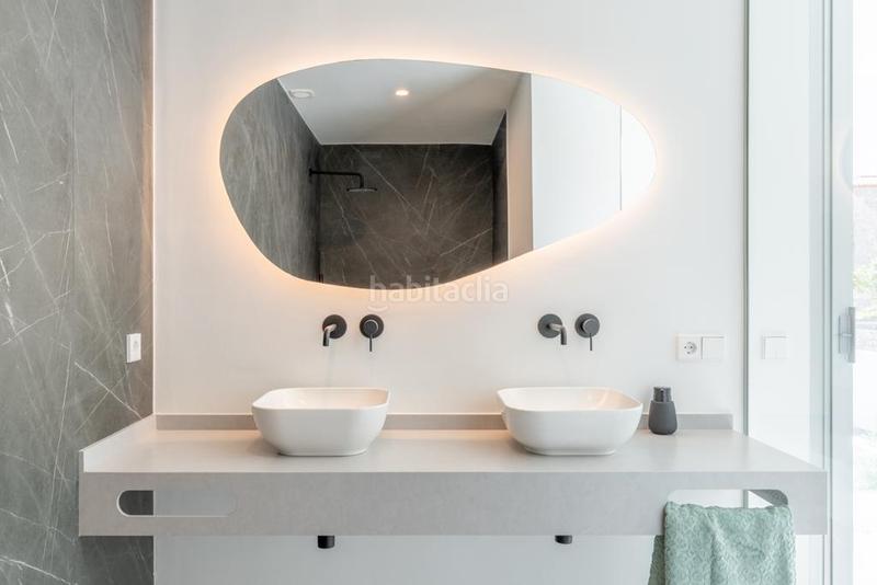 Foto a8bed8c9-7fd9-4b76-8113-cbd871a59a1b. Casa adossada amb aparcament a El Portet-Pla del Mar Moraira