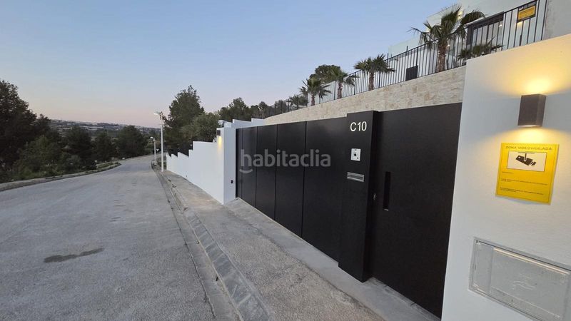 Foto 363f2e5c-1d44-403a-9fc7-1f99d3d15541. Casa a La Empedrola Calp