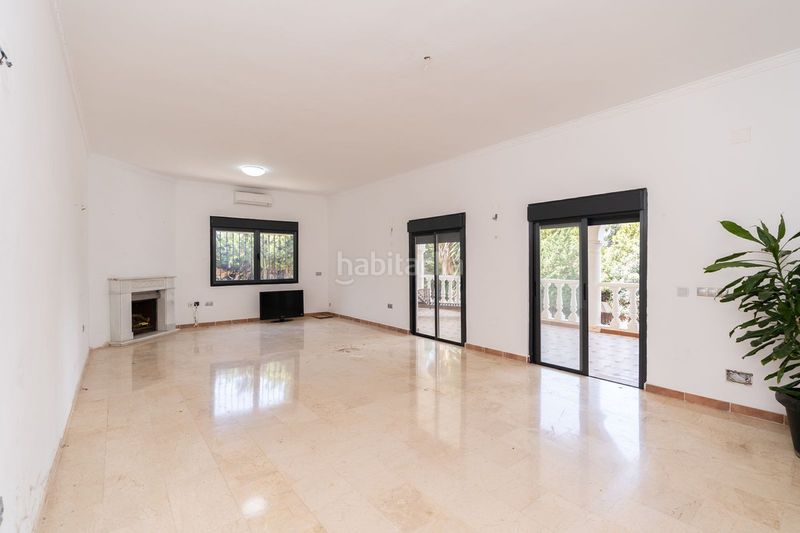 Foto 07098c10-a51c-432a-ad38-759ebde3d3a8. Casa a Río Real Marbella