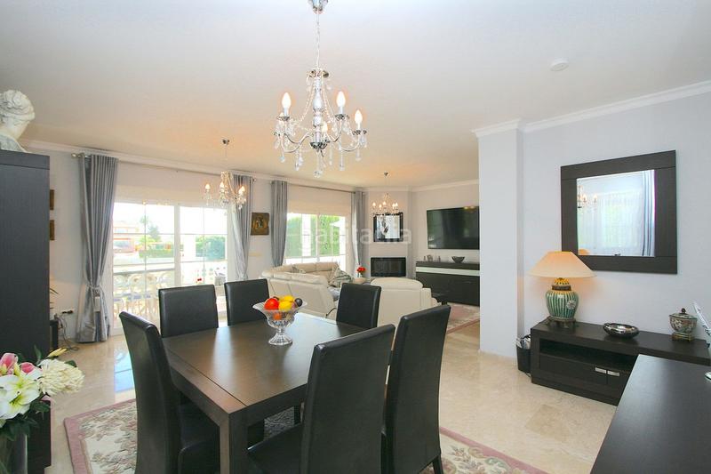 Foto e0a4cc00-d64d-4a2d-98f3-07d8545b51e0. Maison dans Mijas golf Mijas