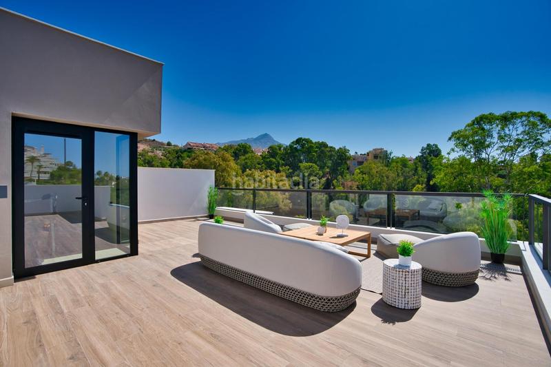 Foto e28033d7-d6bf-43d2-9148-d8d7c450e0f0. Attico in Los Naranjos Marbella