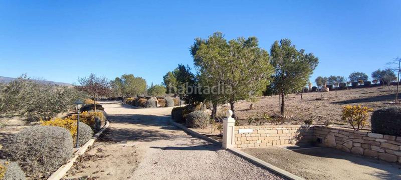 Foto f5ad6bc1-6bb6-4245-a77a-77d1228adc34. Maison dans Pinoso