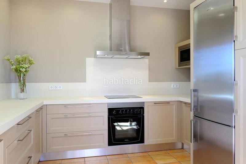 Foto 95a3e90b-8c43-4d51-a49c-006d8a5cbf6e. Casa en Centro Poble Nou de Benitatxell (el)