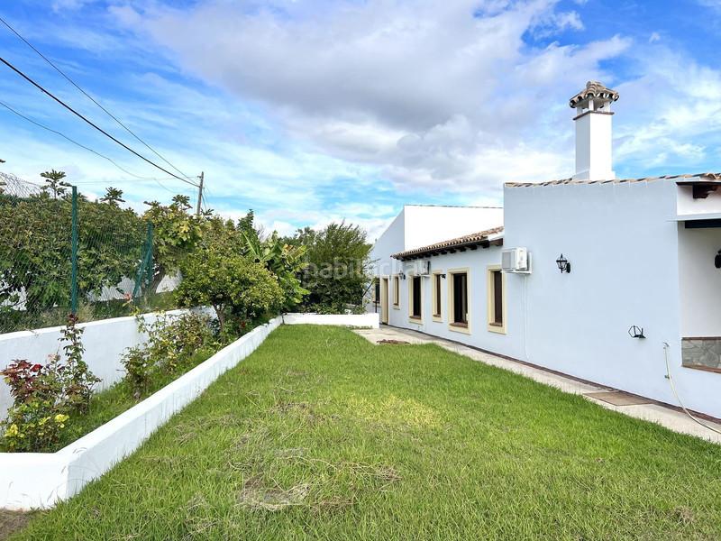 Foto bbb37fc0-6cb1-4acd-a318-5812268fd781. Casa in Zona Calvario Estepona