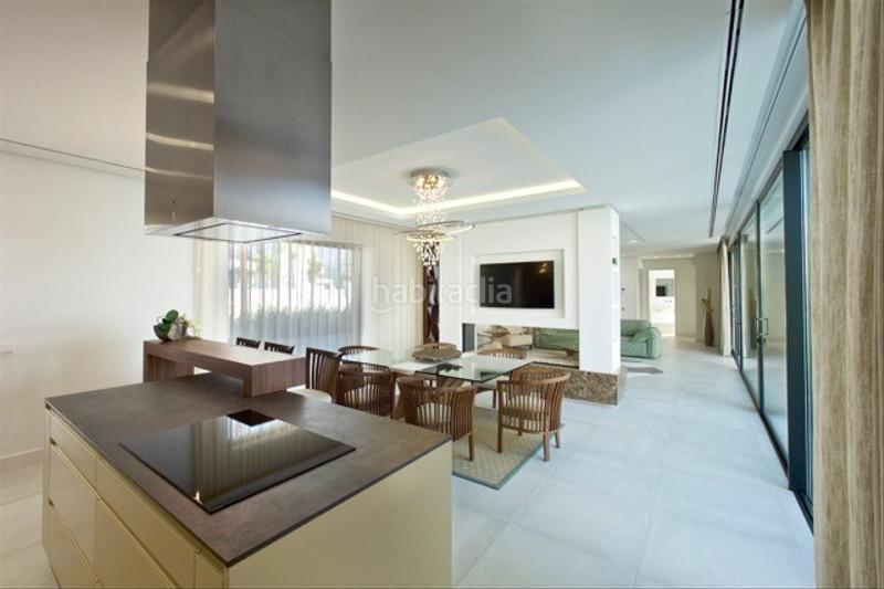 Foto 9d152092-f8de-4669-8c6f-06a090036f9d. Casa con parcheggio piscina in Benahavís pueblo Benahavís