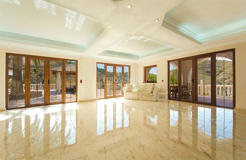 Foto 22dfa83f-0316-42a7-8d5f-b40e8330c28e. Maison dans Centro Alhaurín el Grande