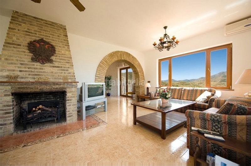 Foto e2fae5f9-856b-4975-af54-1de5304844ef. Maison dans Centro Alhaurín el Grande