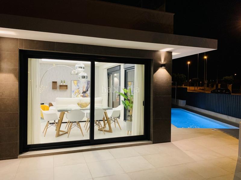 Foto fdd7dfd1-4da8-439d-8593-45986f92bd4c. Casa en Daya Nueva