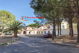 Masia a Tres Villas (Las)