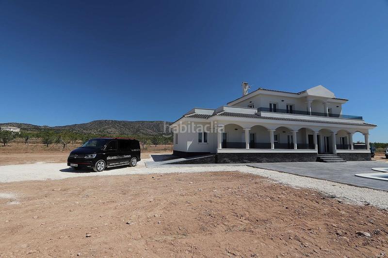Foto 0090fe6c-869f-49af-a113-a35a20a799fc. Casa en Pinoso