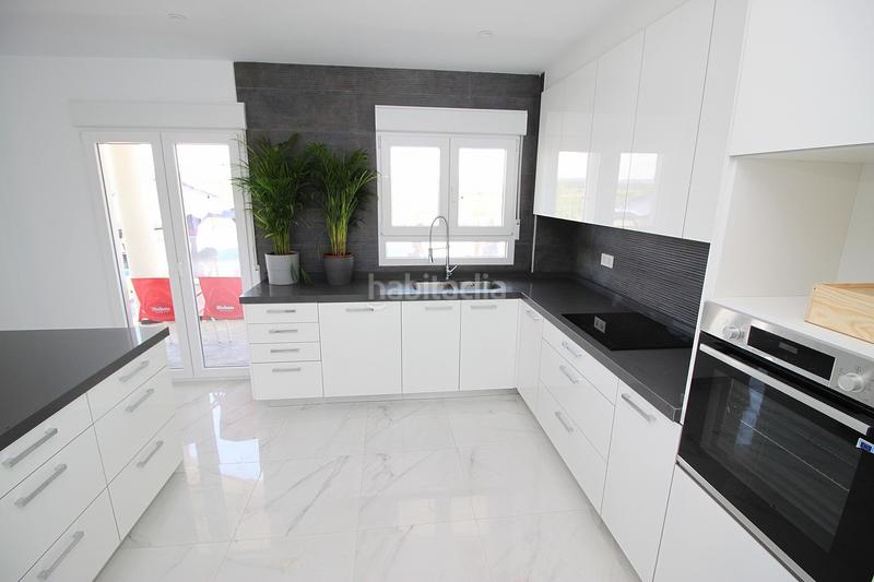 Foto 42efd989-6795-44cd-b231-c12a771a8533. Casa en Pinoso