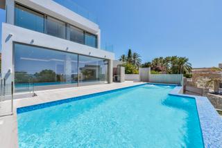 House in Canuta