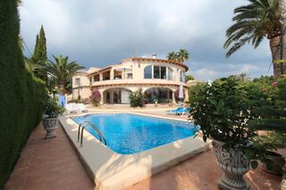 House in Canuta