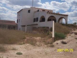 Country house in Novelda