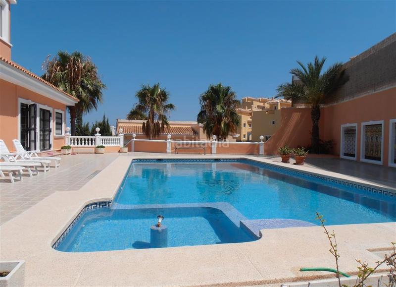 Foto 03ba6101-63a7-479b-986f-034de02731d8. House in Canuta Calp