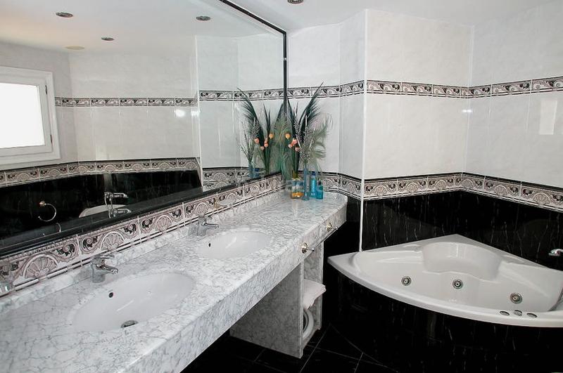 Foto 4ce12733-8c61-42ca-952d-e1db8e25cffb. Maison dans Pinar de Advocat-Cometa Moraira