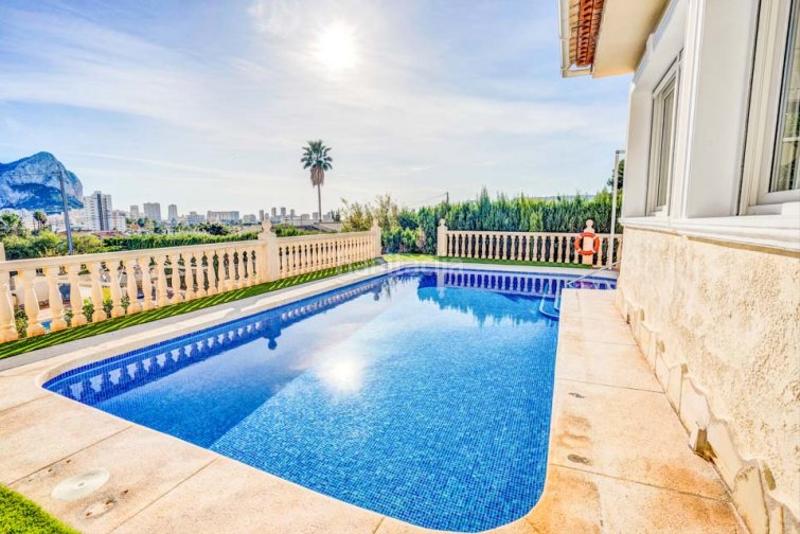 Foto a2a1f439-4dd0-49c0-b0d9-2cb979f755f8. Casa en Canuta Calp