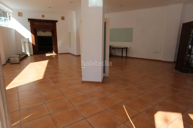 Foto c7222ae2-13f0-4576-89f5-a4e577d89594. Local comercial en Canuta Calp