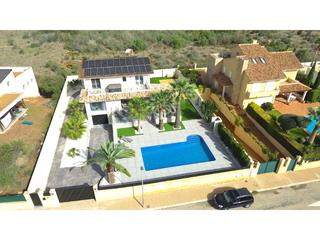 Casa in Pueblo-Ubanizaciones