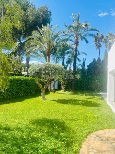 Foto 08fefdf9-3001-494b-80a3-8c238cae4fb0. Casa amb aparcament a Centro Ciudad Xàbia