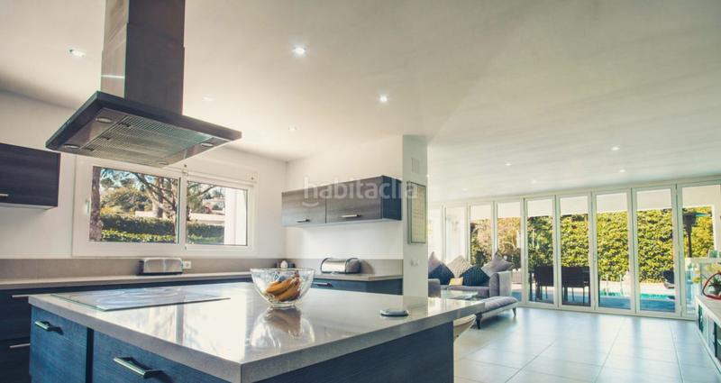 Foto a782ba0b-04af-48eb-a027-8e40be72b682. Maison avec parking dans Centro Ciudad Xàbia