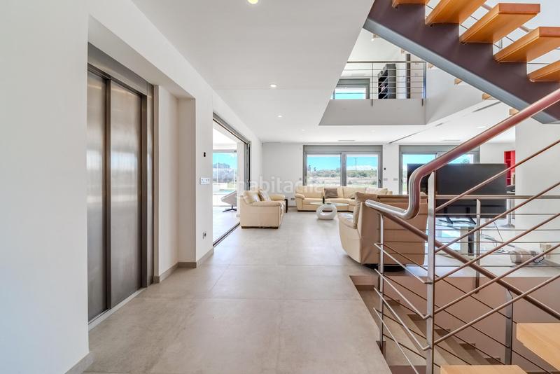 Foto ff1a7f76-2f45-4584-bf9c-50cb3d5123ce. Casa en La Marina Elche / Elx