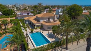 Haus in Cabo Roig