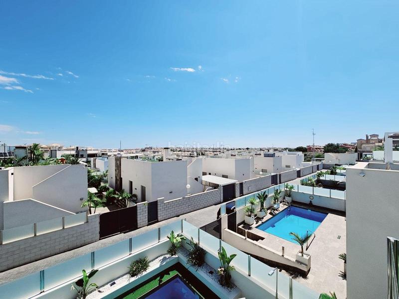 Foto 442fc0b0-415a-47cc-be1b-357847383d2a. Casa en Los Almendros Orihuela
