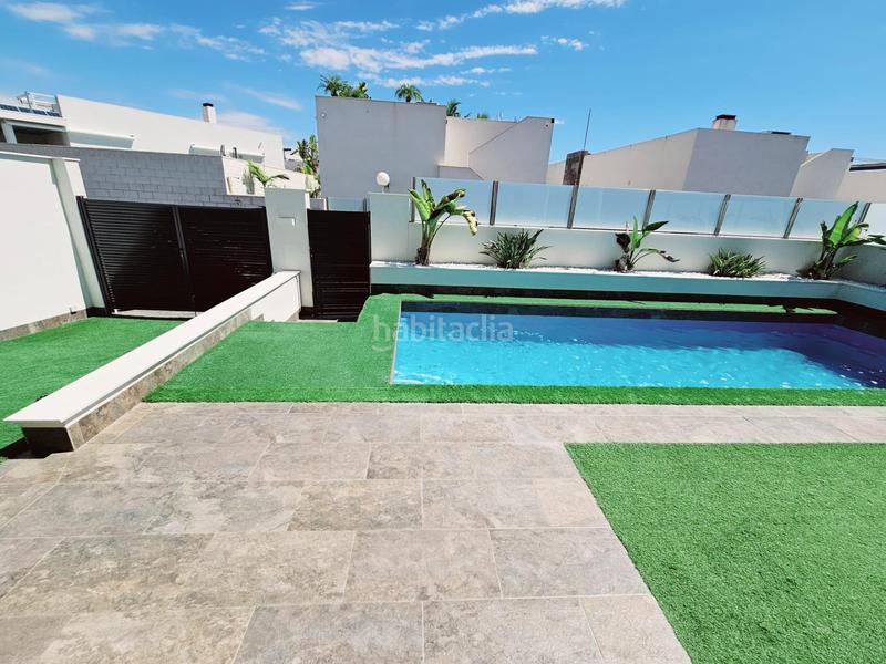 Foto 81393a94-0899-419f-abf4-fc6bbe2f008d. Casa en Los Almendros Orihuela