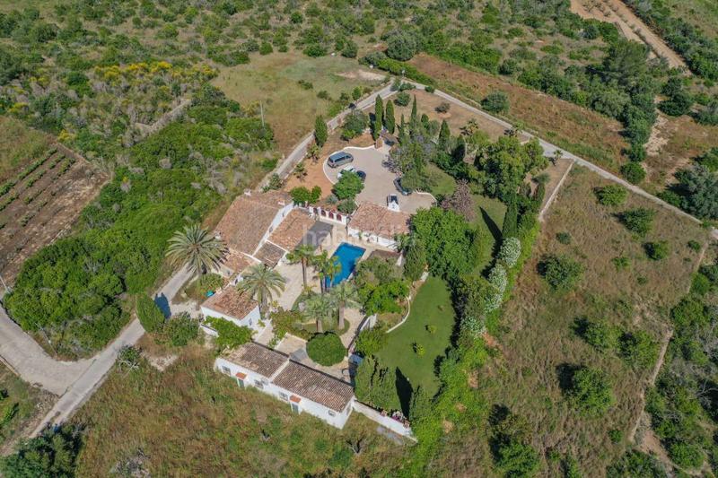 Foto c85f482d-e358-4bf1-aa50-eb24c54fee8c. Maison dans Jesús Pobre Dénia