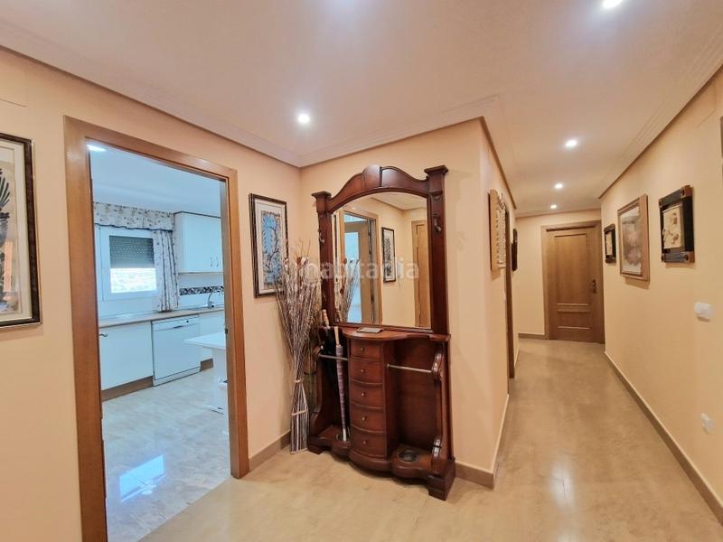 Foto b1af6b0f-3746-443d-bfcd-be9404290ccd. Appartement dans Levante Alto Benidorm