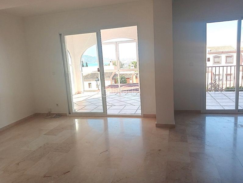 Foto fe0205b1-12a9-47fd-a140-23ebe4f9a80f. Reihenhaus in Altea ciudad Altea