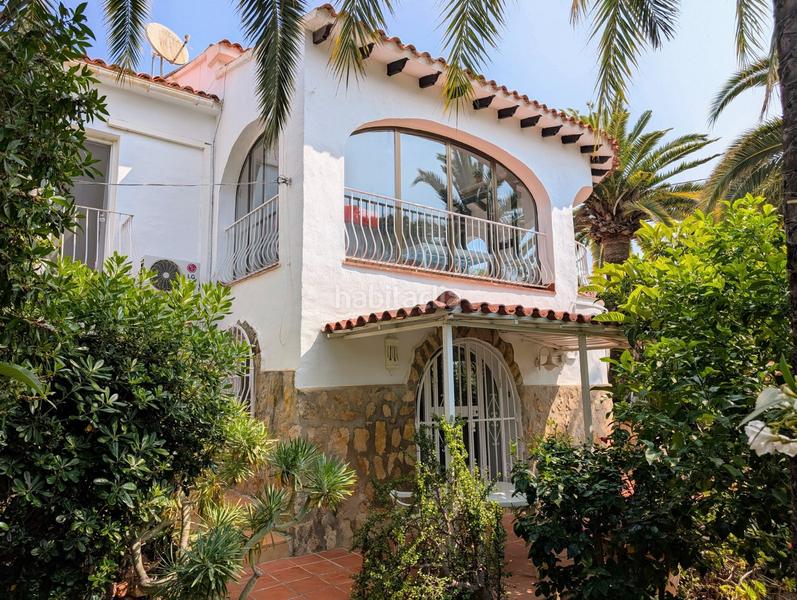 Foto d97534a7-3cf7-4c57-85db-7f36e91db3e5. Casa adossada amb aparcament a Benimeit-Tabaira Moraira