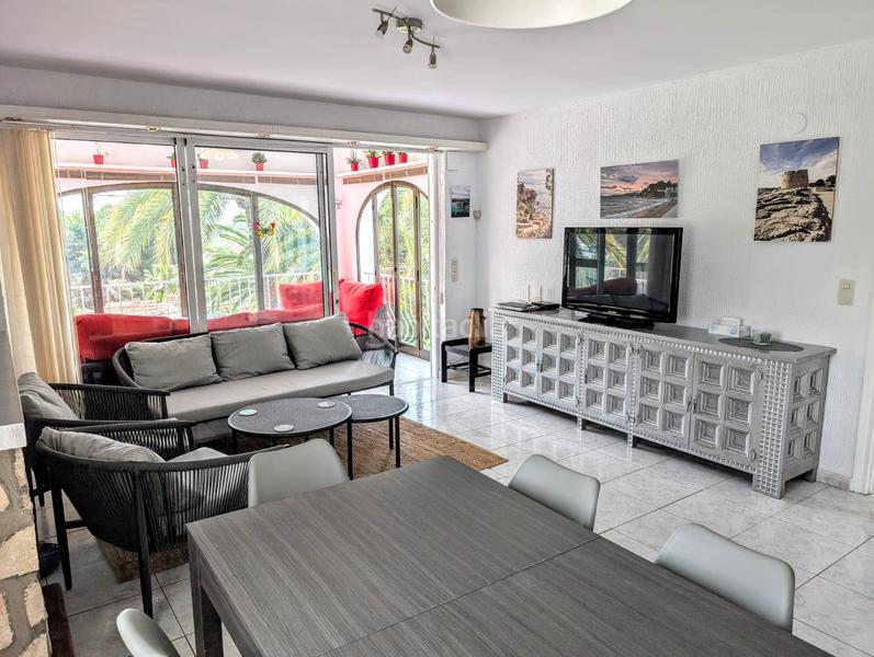 Foto d4505654-11fb-422c-a8ba-9768af515631. Semi detached house with parking in Benimeit-Tabaira Moraira