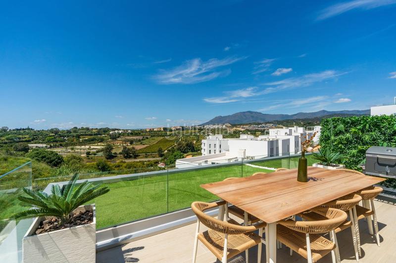 Foto 247d2ad3-1a65-49e4-9213-9ddf413b8d24. Reihenhaus in Cancelada Estepona