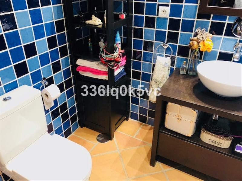 Foto 36dc5f8b-4c9a-4ec5-b5e2-4ab3df443307. Casa adossada a Benahavís pueblo Benahavís