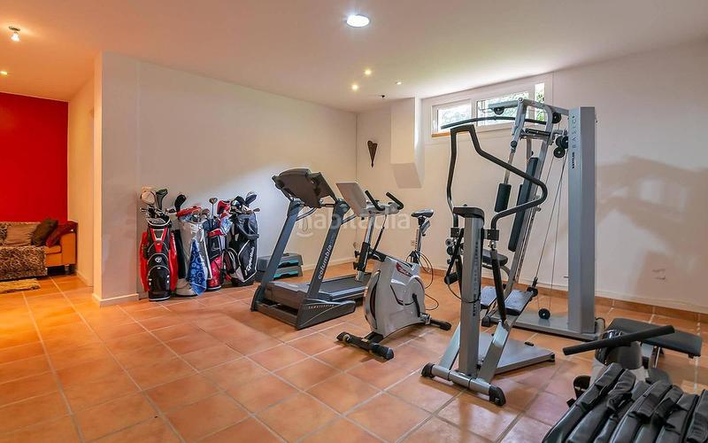 Foto 2d59bc0f-b510-4e30-a427-65b460aaae84. Casa en Sotogrande costa Sotogrande