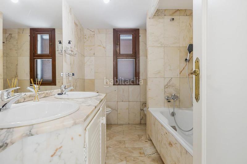 Foto 4278a687-0753-4009-b59c-94e00834c77e. Casa adosada en Zona Calvario Estepona