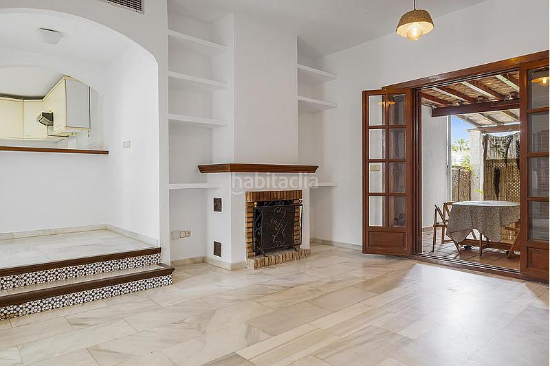 Foto 2291c8ff-441d-488f-aa47-a547c3ca1660. Casa adossada a Zona Calvario Estepona