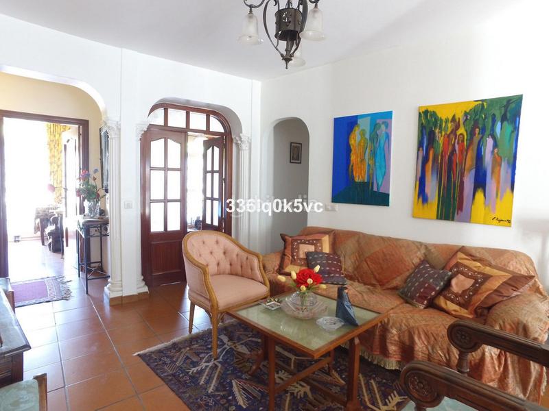 Foto d4f94e3a-f14a-4f42-863d-eac989fe8aa8. Appartement dans Benahavís pueblo Benahavís