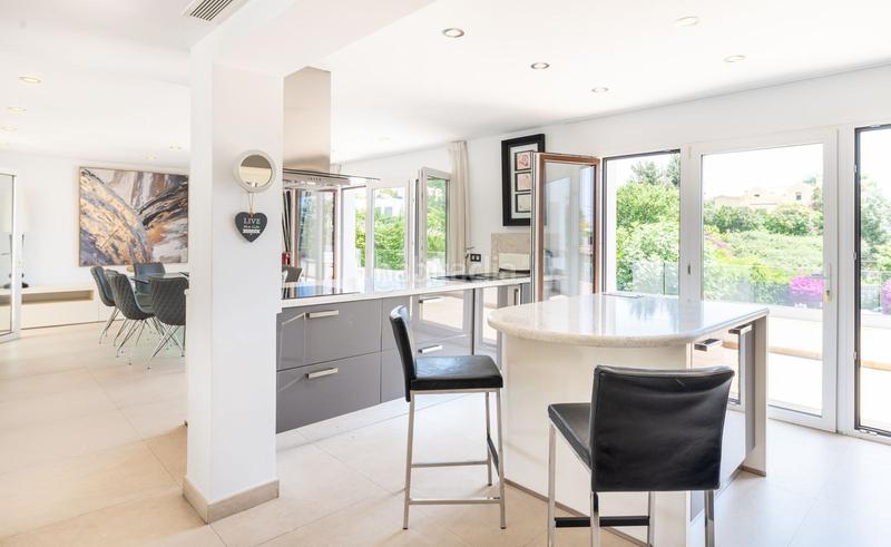 Foto d8efa083-8c57-4ac2-bf5c-fe549bcac3c3. Casa en Guadalmina Alta Marbella