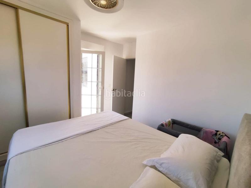 Foto 070a0922-5abd-4092-a611-554bf3734b29. Casa adossada amb piscina a La Zenia Orihuela