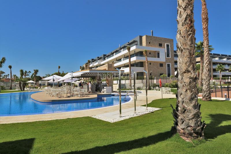 Foto a4b44a06-f354-4bae-b170-c032578d518f. Apartamento en Playa Flamenca Orihuela