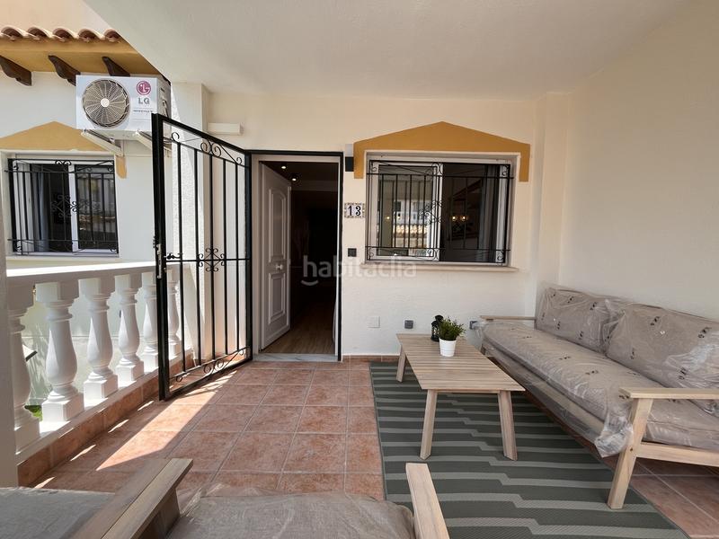 Foto e1d33bba-3362-438e-8bbe-d4919c415705. Casa adossada a Playa Flamenca Orihuela